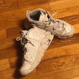 Nike Air Uptempo off white